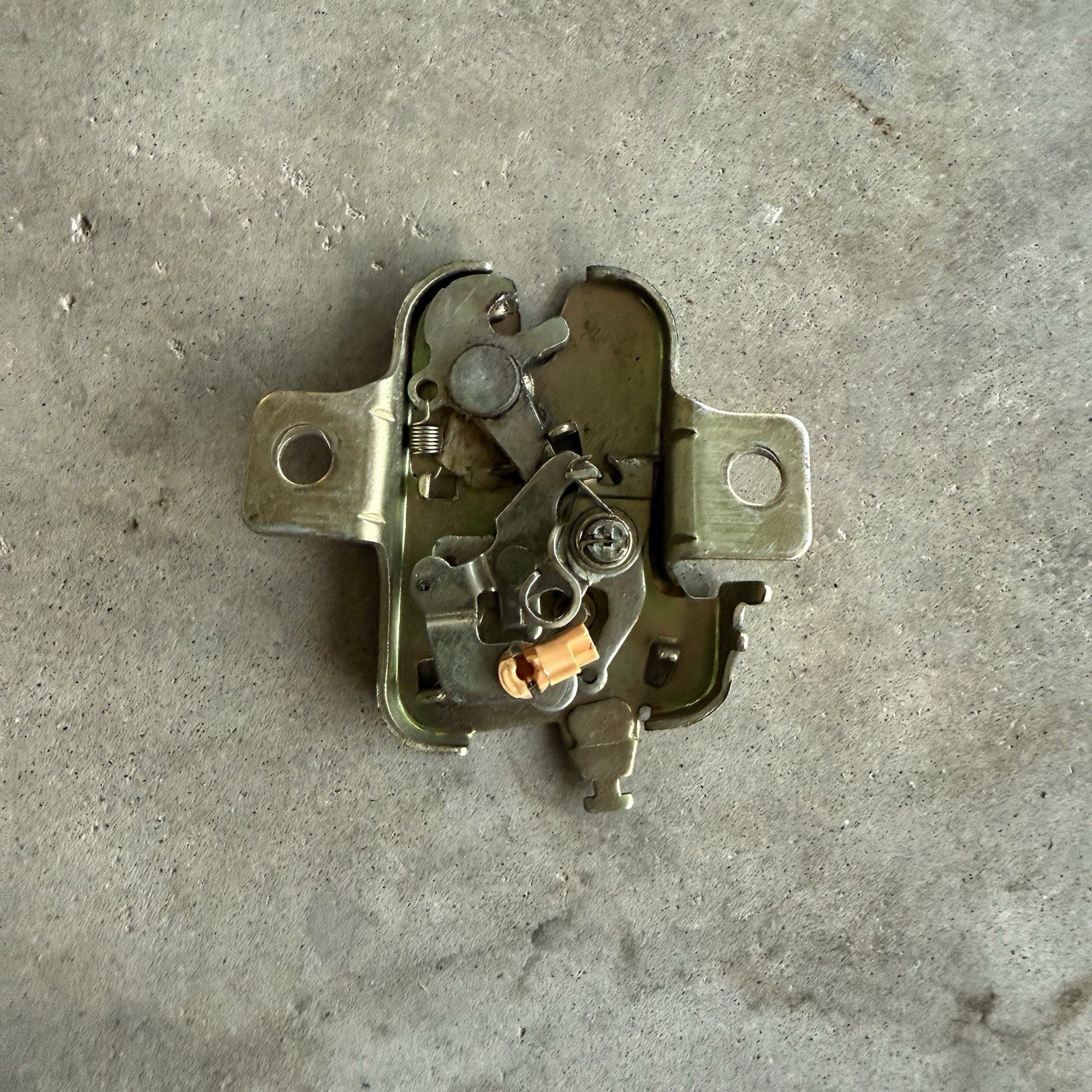 1990-2005 NA NB Mazda Miata Trunk Latch Release Catch Non Power MX5 MX-5 #1