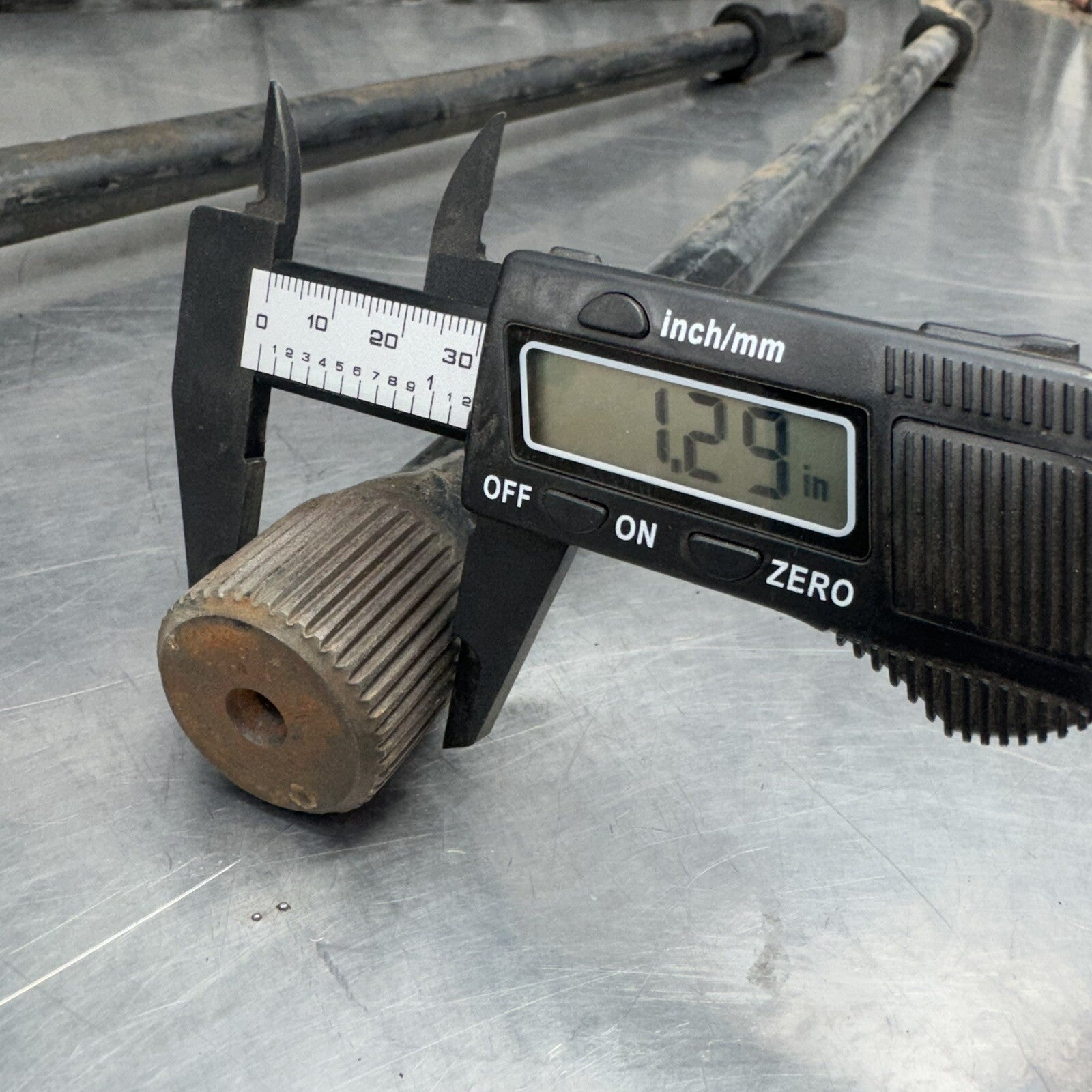 1977 Ford Bronco ORIG 3L50 42-Spline 9" REAR END AXLE PAIR