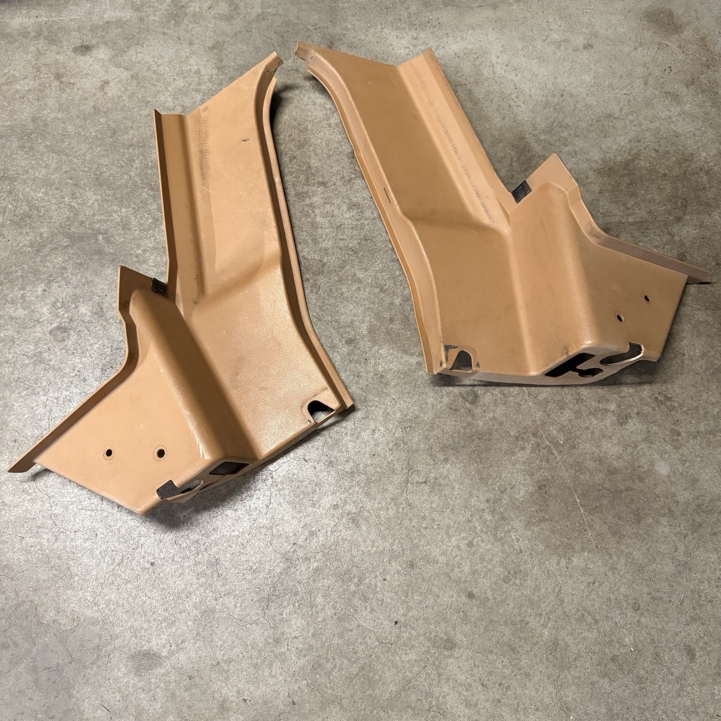 1994-1997 MAZDA MIATA B PILLAR PLASTIC TRIM COVER SET TAN 94-97