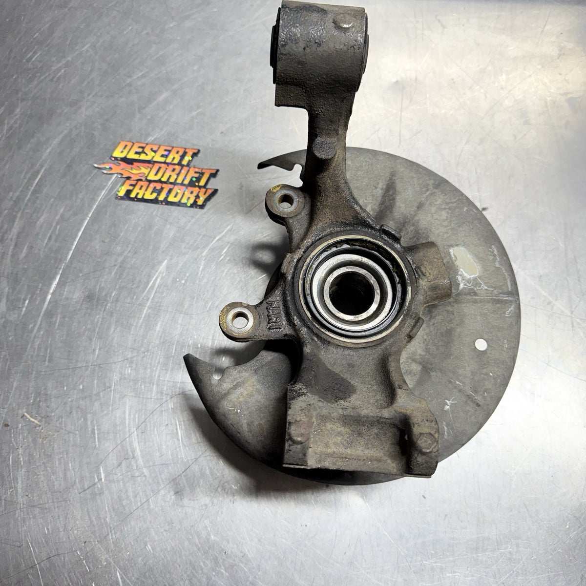 90-93 MAZDA MX-5 MIATA OEM REAR RIGHT SUSPENSION SPINDLE KNUCKLE HUB #1
