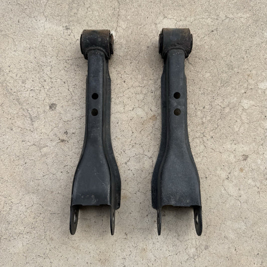 89-94 Nissan 240sx S13 OEM Rear Control Arms Short PAIR #1