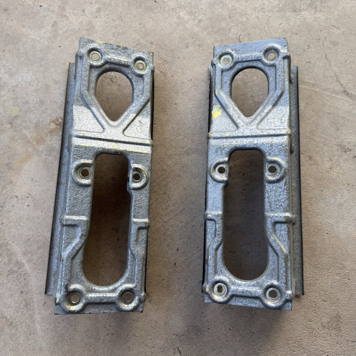 1981-1985 MAZDA RX7 FB OEM TAIL LIGHT MOUNTING BRACKET PAIR #1