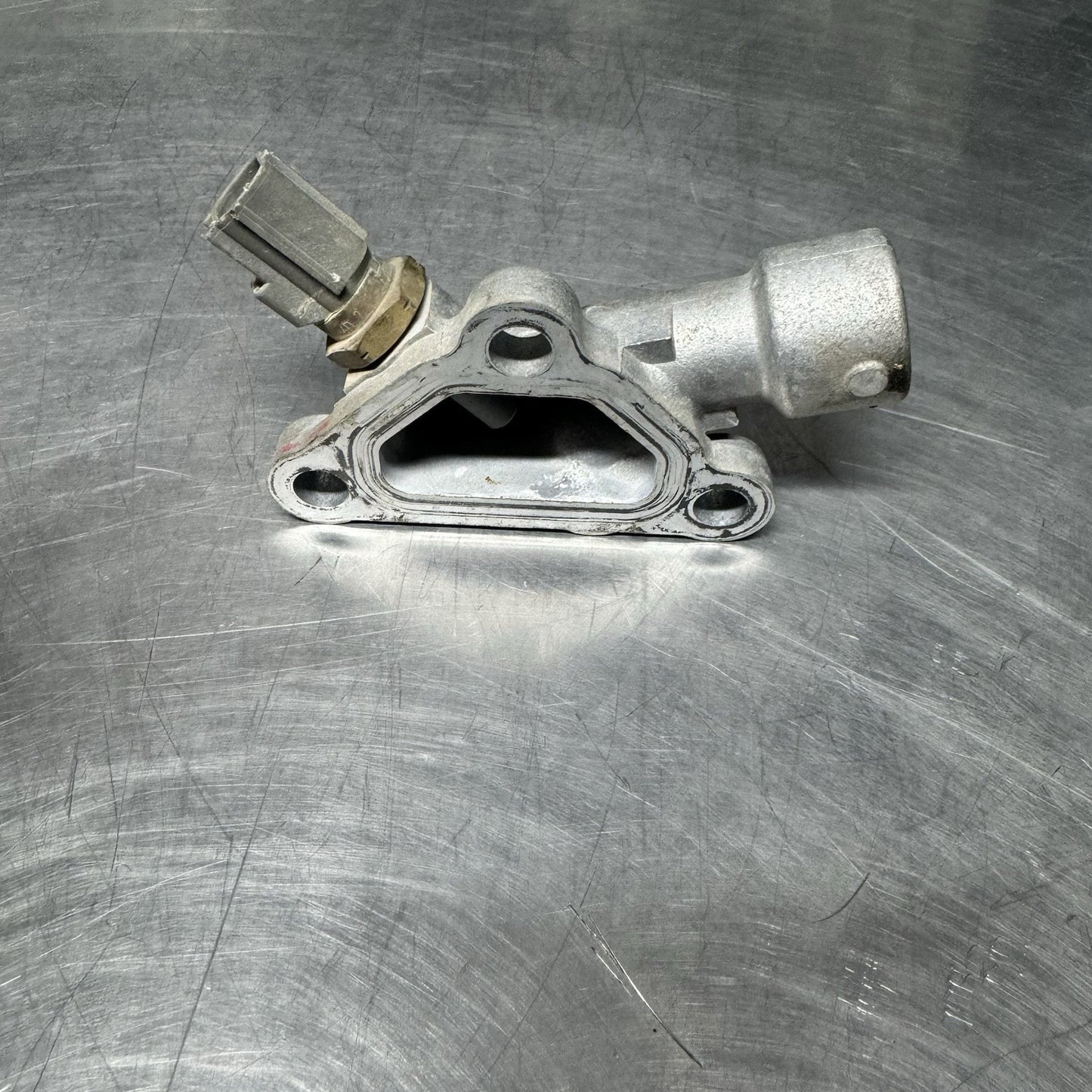 GENUINE OEM TOYOTA TACOMA / 4RUNNER / T100  REAR PLATE Coolant Water #1