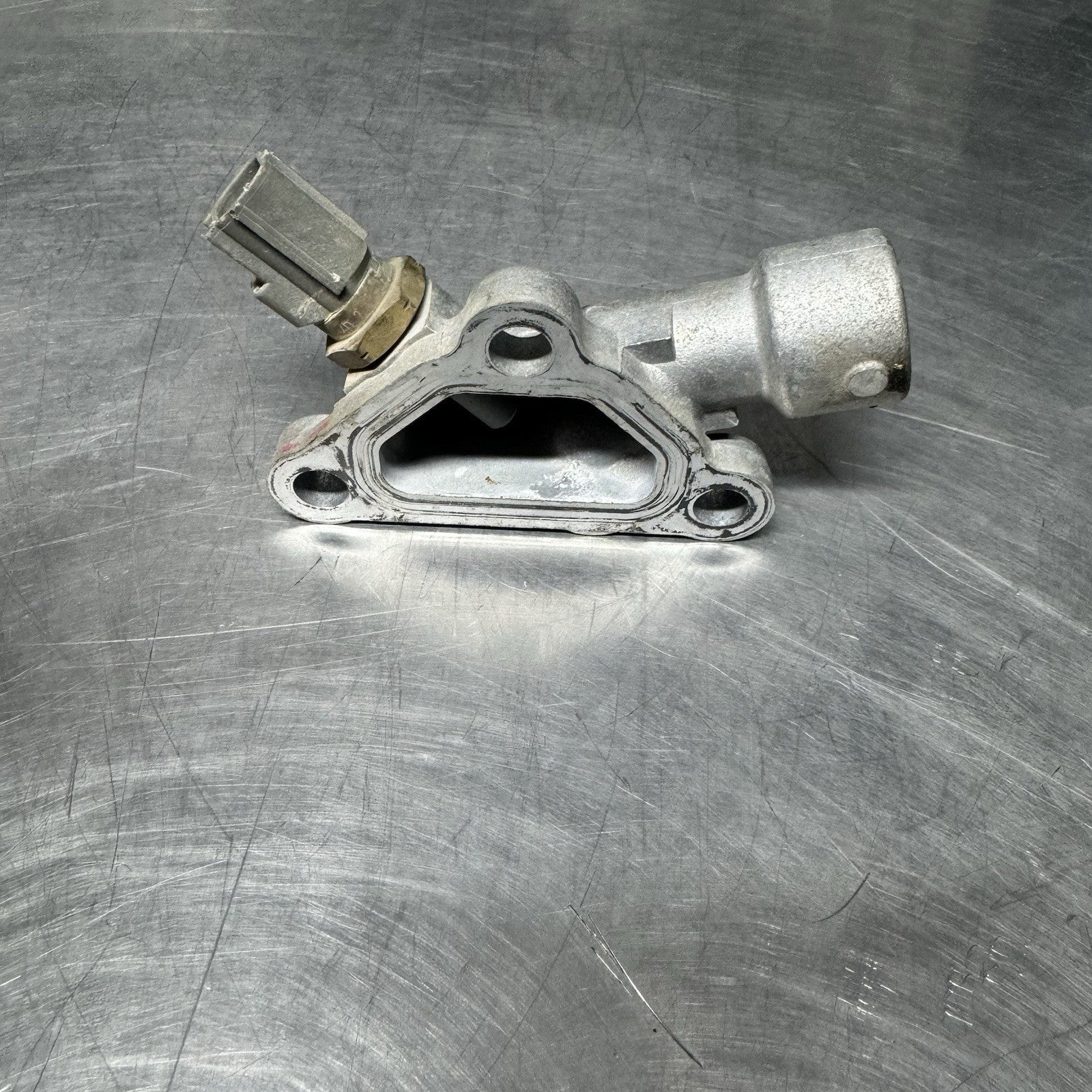 GENUINE OEM TOYOTA TACOMA / 4RUNNER / T100  REAR PLATE Coolant Water #1