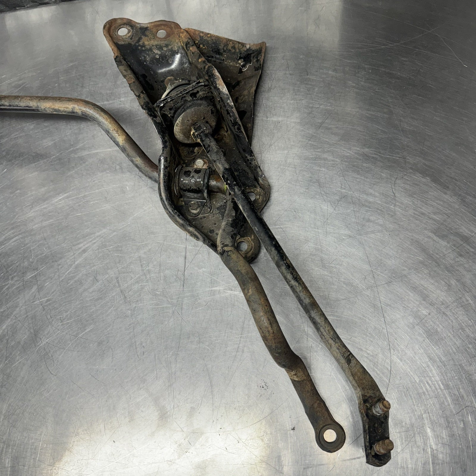 Toyota Corolla Ae86 Front Tension Rod Sway Bar Control Arms And Bracket #1