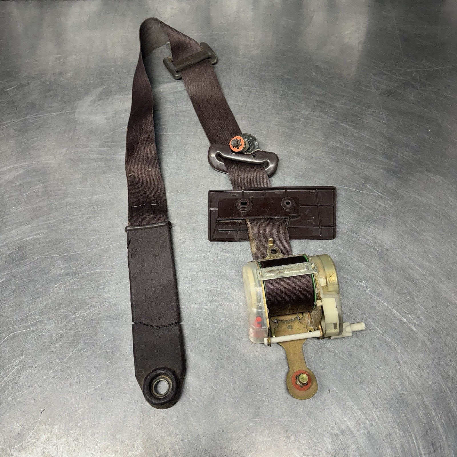 84-87 Toyota Corolla GTS AE86 Front right Passenger Seat Belt Red #1