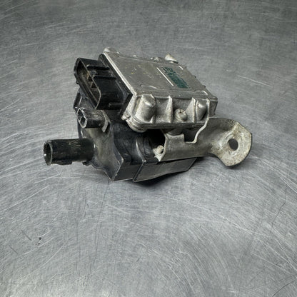 90-95 Toyota 4Runner 3VZ-E Ignition Coil W/ Igniter 89621-12050