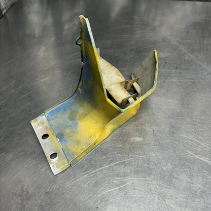 76 77 TOYOTA CELICA GT RA24 RA29 LEFT DRIVER BUMPER FILLER PANEL COVER TRIM #1